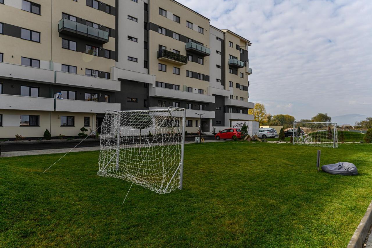 Zen Apartments Brasov Bagian luar foto